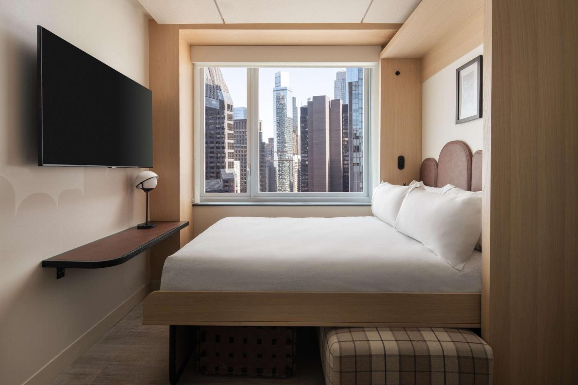 Motto By Hilton New York City Times Square Экстерьер фото